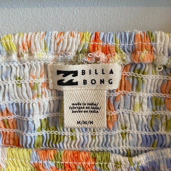 Billabong Floral Cropped Blouse with Smocked Bodice and Billow Sleeves - Picture 6 of 9